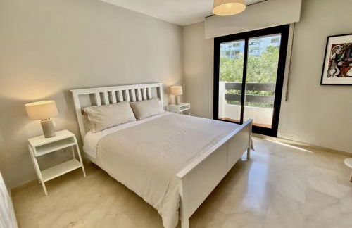 Escape to Serenity - 3 Bedroom Townhouse by the Sea! - Photo 32