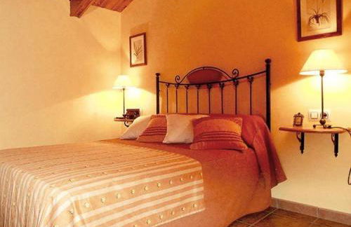 Apartamentos Turismo Rural Casa Santorroman - Foto 5