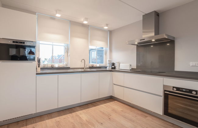 3 bedroom House in Colijnsplaat with garden and terrace - Photo 8