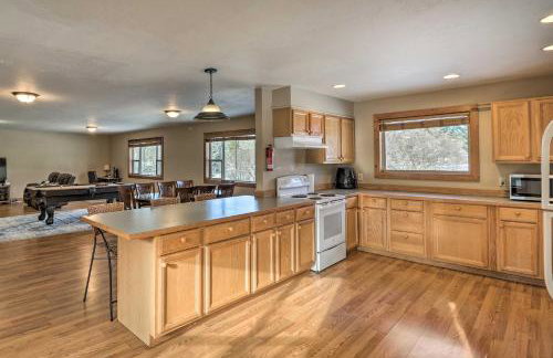 Columbia Falls Private Retreat Pool Table and Deck! - Foto 7