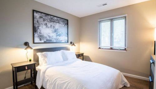 THE BLACK STRAT an iconic, new age apartment - Foto 3