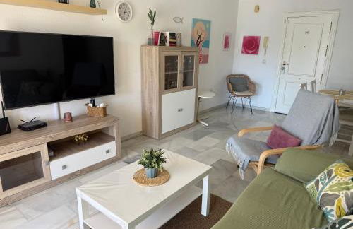 Laguna Beach Haven, WIFI, swimming pools, beach a few steps away, shops - Photo 21