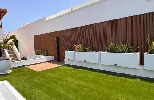 Villa Dedalos - Spacious luxury Villa with heated pool in Puerto Calero - Foto 21
