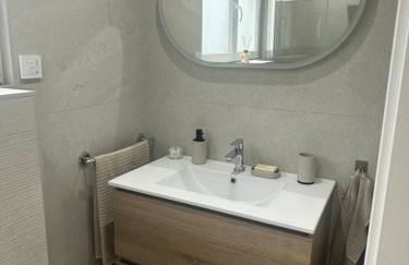 Charmant Studio avec terrasse et parking privé - Foto 6