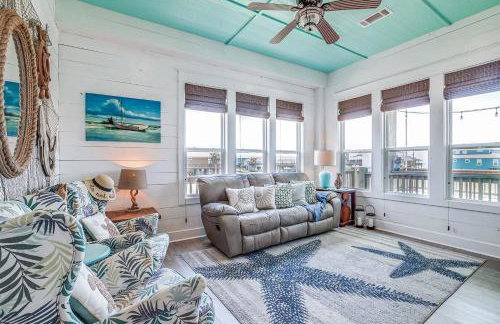 Escape Gulf Views Tiki Bar Sleeps 14 - Foto 7