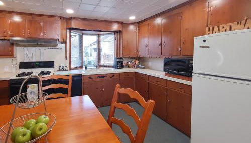 Huge historic, w/large yard & close to beach - Foto 3