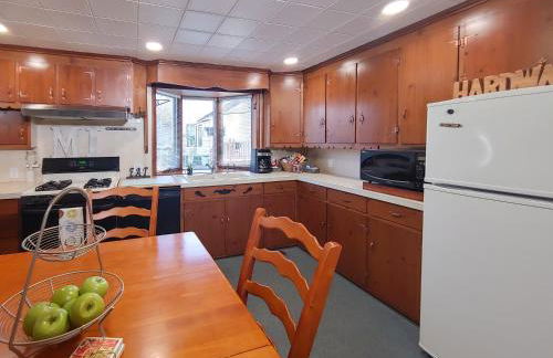 Huge historic, w/large yard & close to beach - Foto 3