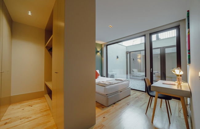 Legacy Oporto Premium Apartment B by Vacationy - Photo 52