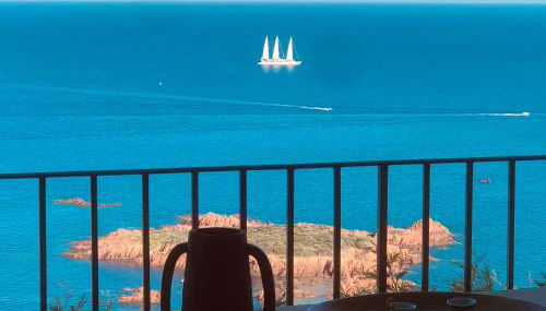 Belle Villa VUE MER EXCEPTIONNELLE PISCINE PRIVÉE 3 mn PLAGES et CALANQUES - Foto 4