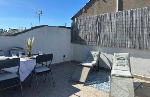 Centre Carcassonne apartment with private sunny terrace - Foto 12