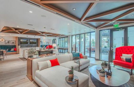 Modern 1BR Apartment with Pool, Hot Tub and Gym Access 10mins to Universal Studios - Foto 65