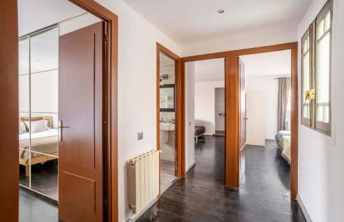 The Collection Barcelona - Amazing 3 bedroom penthouse in Plaza España - Photo 16