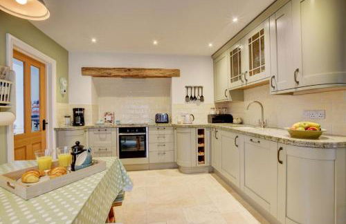 4 Bed in Frogmore oc-bc721 - Foto 8