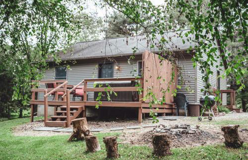 Patriot Cottage at American Heartland Cabins - Photo 25