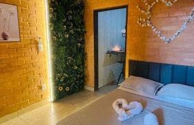 Suite inteligente com integração com alexa- cama flutuante - área central de GV- casais- indivudual - Foto 1