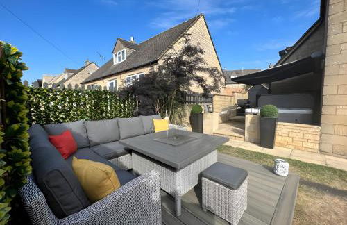 Luxurious 4 bedroom home in the heart of the Cotswolds with Hot Tub! - Foto 37