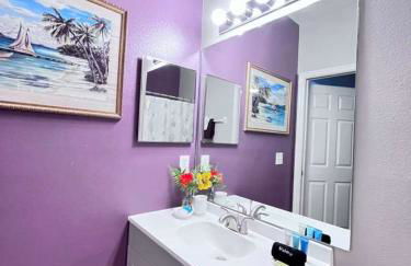 Spacious 2 en-suite BR, pool & spa retreat - Foto 18