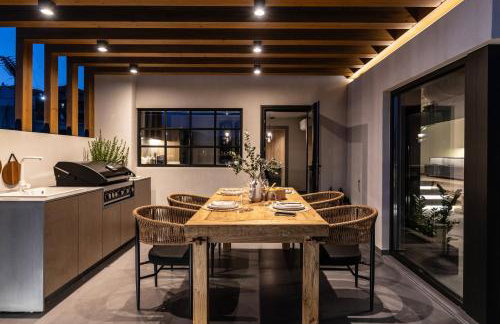 The sand City apartment with Outdoor Hot Tub - Foto 33