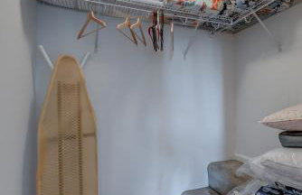 Long Stay Special Cozy Home Near Uptown - Foto 29