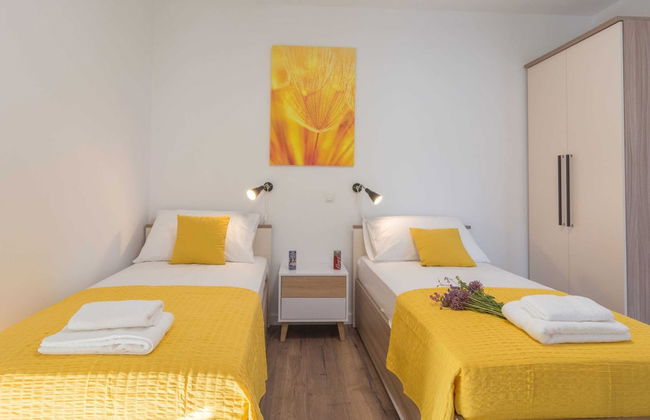 Villa in Turanj With Stunning Sea Views - Foto 2