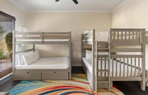 Mountain Views - Pool - Games - YogaDeck - Photo 41