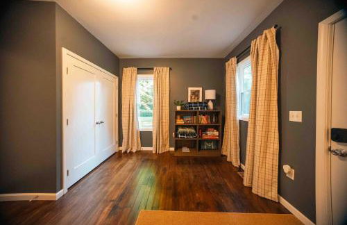 Creekside Cottage at Saegertown - Foto 11