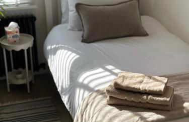 Urban Chic- Stylish Flat in the Heart of St Albans - Photo 25