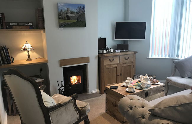 Artists' Cottages - Photo 66