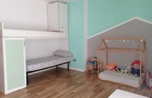 Ampio attico vista mare tra comfort e tranquillità - Foto 4