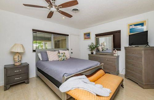 Juanita's Waterfront Villa - Foto 9