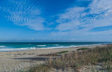 Island Beach House with No Extra Fees - Photo 20