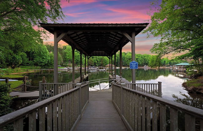 Shoreway Cove by Avantstay Waterfront, Pool, Dock - Foto 75