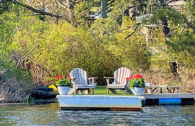 The Breeze Overlooking Minister s Pond - Foto 1