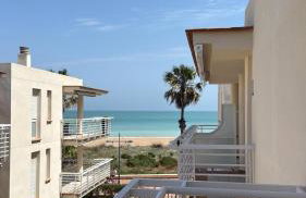 Fantástico apartamento con vistas al mar - Photo 5