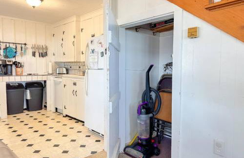 Saco Maine-OceanFront-Family Friendly-Beach Access - Photo 9