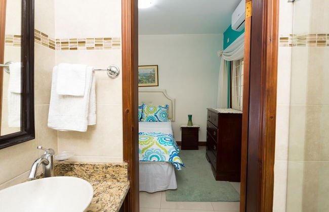 New Kingston Guest Apartment at Inglaterra III - Foto 26