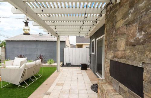 Stunning Retro Beach Oasis, Dual Living, Pool - Foto 54