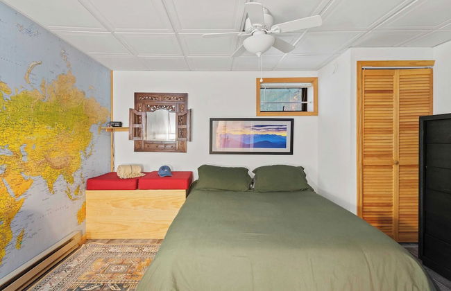 Waterside Haven by Avantstay Lakefront, Hot Tub, Game Room, Fire Pit - Photo 28