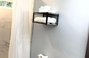 Bright, Cozy & Convenient - Minutes from UAB, Airport and Downtown Fun! - Foto 4