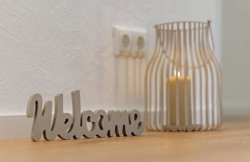 Kleeoase - Luxus Apartment- Jacuzzi - Dachterrasse - Kochinsel - kostenlose Parkplätze - See in 10 min - Foto 6