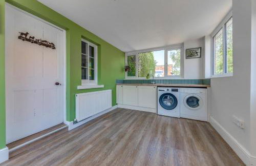 Luxury Isla Cottages Bourne, Dog Friendly with Garden, Parking, Countryside Views, Family Holidays & Easy Access to Town - Foto 56