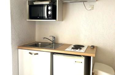 Studio 3 pers climatisé avec piscine à ST FLORENT - Foto 6