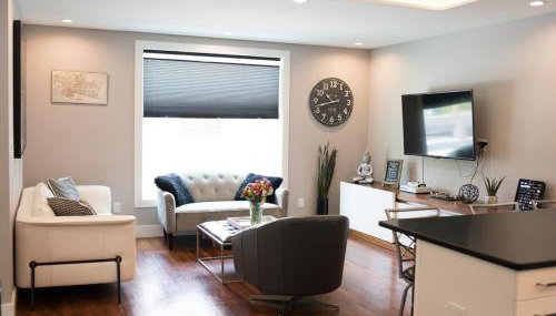 Eclipse Hot tub and billiards in Downtown Geneva - Foto 3