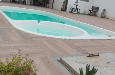Suite com piscina S Pedro da Aldeia - Foto 1