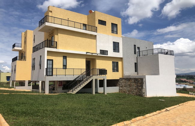 Phoenix Villa - Photo 12