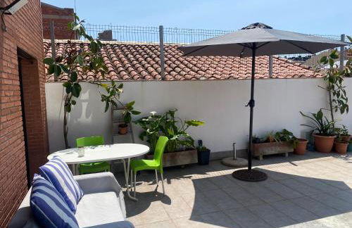 Tranquilo y con terraza - Photo 6