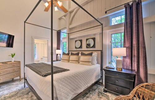 Trillium Home with Golf Course Views and Fireplaces! - Foto 16