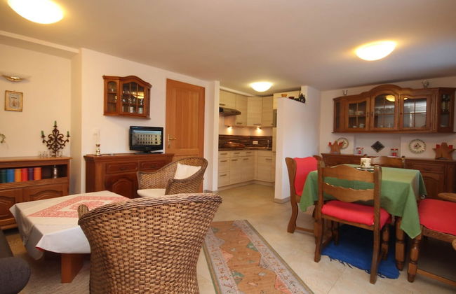 Spacious Apartment in Kitzbuhel near Ski Lift - Foto 10