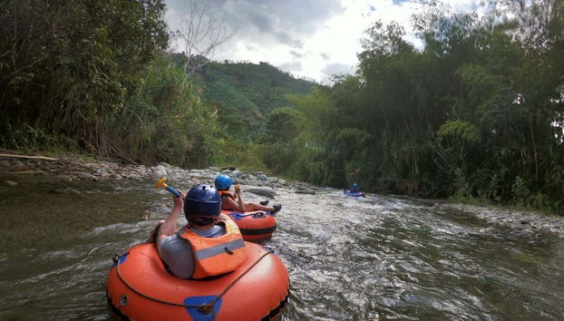 Mindo River Tubing Activity - Foto 4