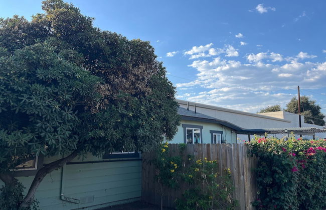 Elegant Country Retreat With Serene Patio Haven - Foto 35